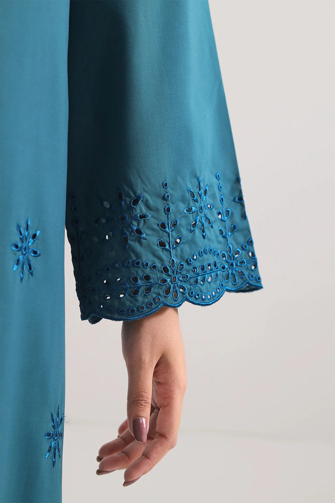 Blended Solid Embroidered Stitched Shirt - Image 5