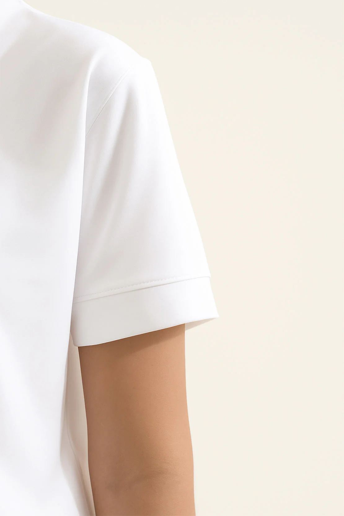 Classic Fit Tee Shirt - Image 4