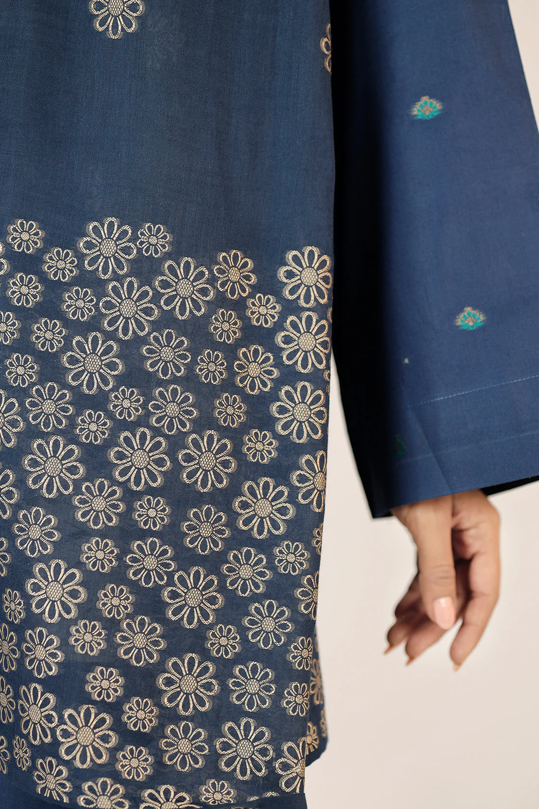 Cotton Jacquard Dupatta - Image 4