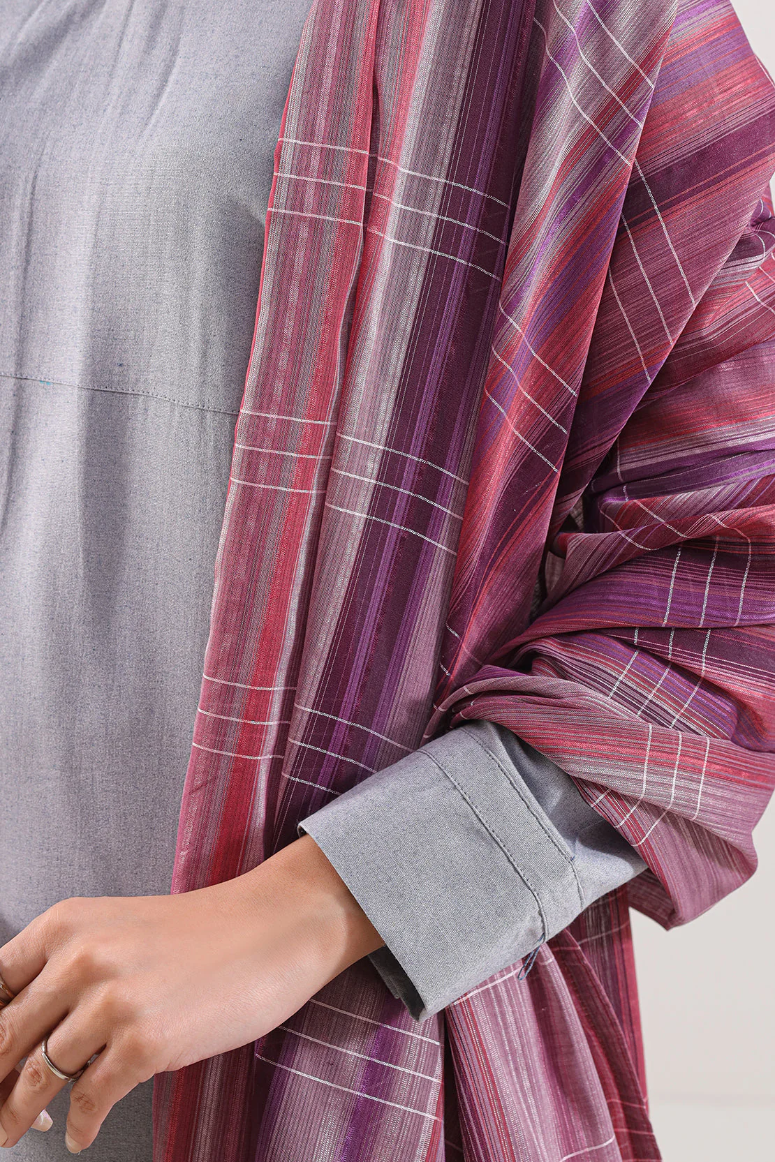 Cotton Jacquard Dupatta - Image 3