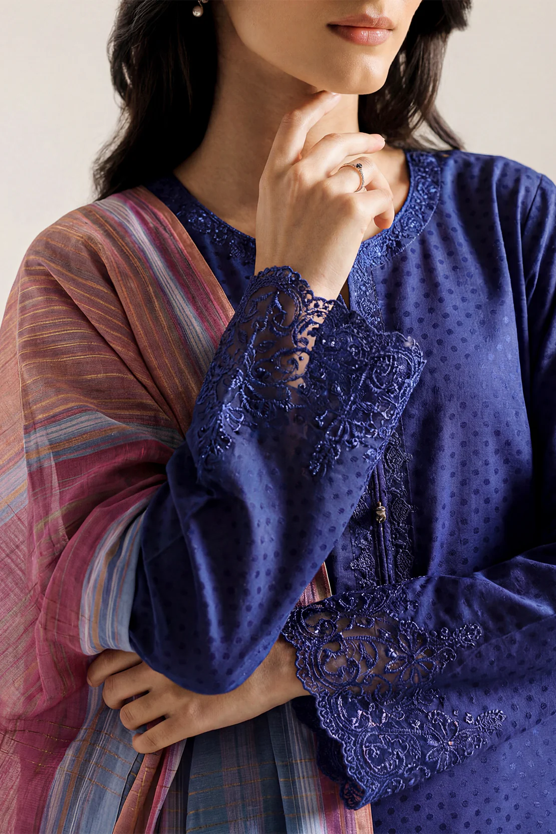 Cotton Jacquard Dupatta - Image 2