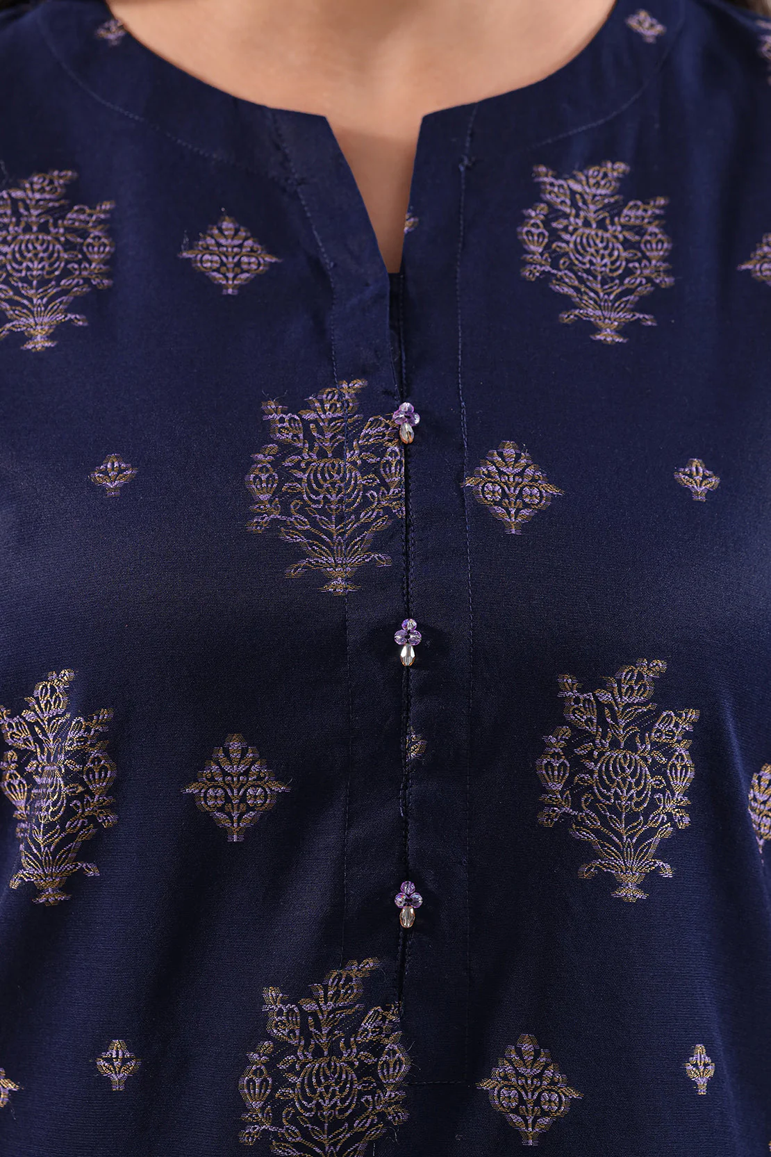 Cotton Jacquard Stitched 3 Piece - Image 4