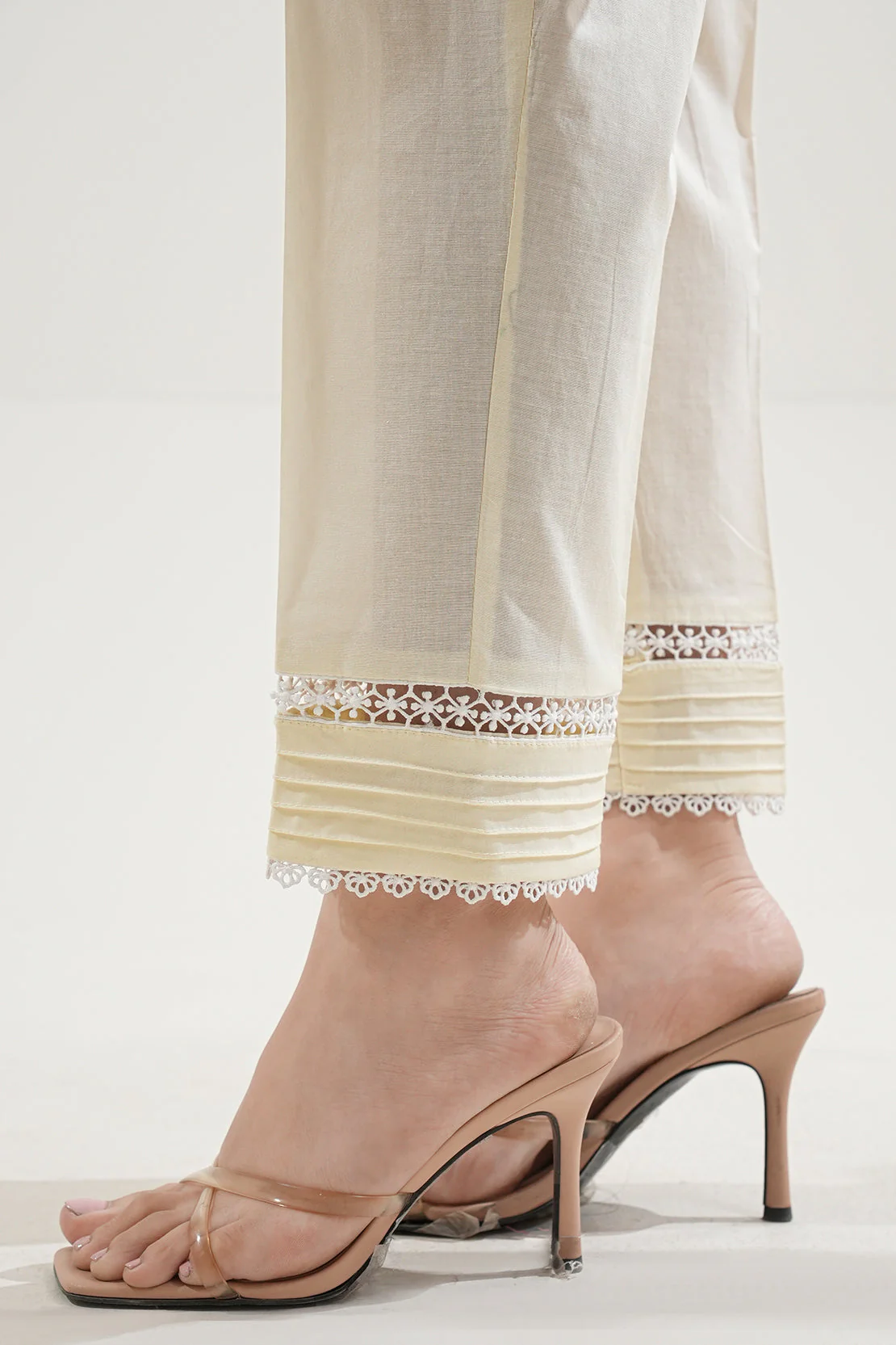Dyed Lawn Stitched Pant - Image 2