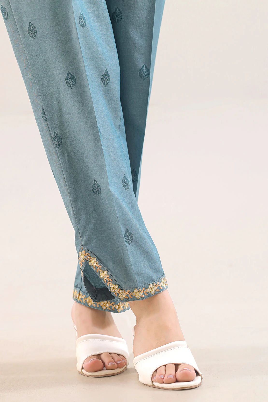 Embroidered Cotton Jacquard Pant - Image 3