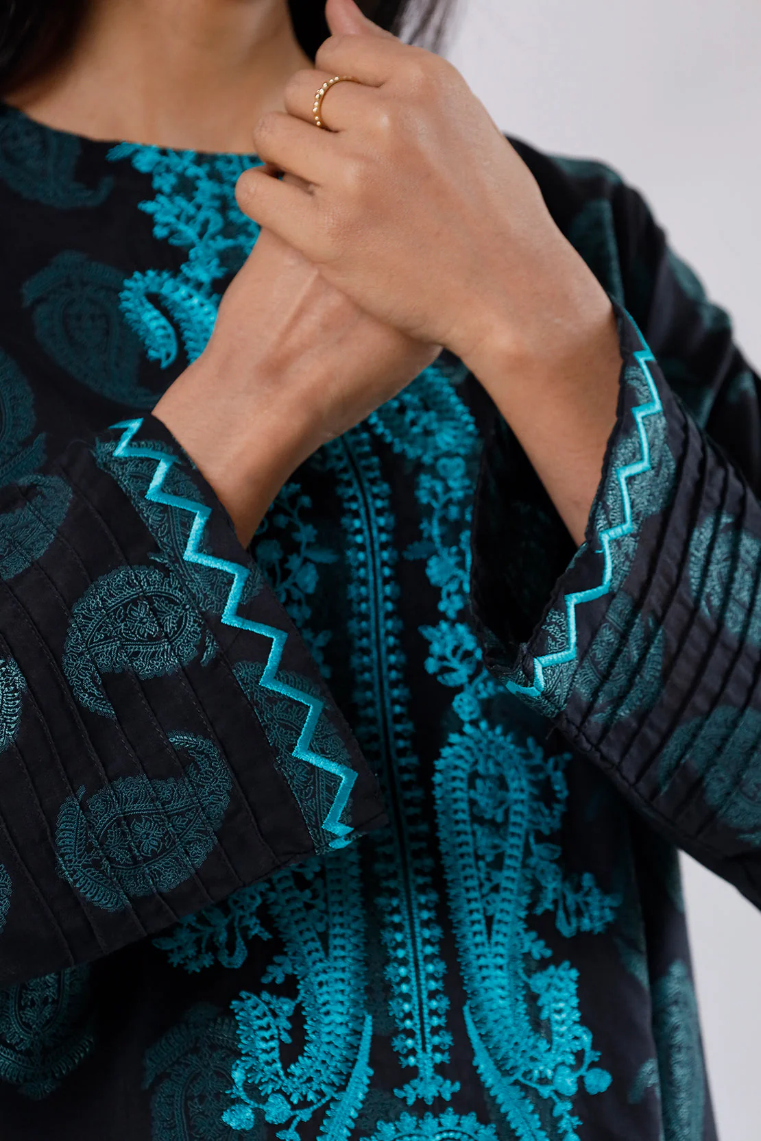Embroidered Cotton Jacquard Stitched 2 Piece (Shirt/Trouser) - Image 4