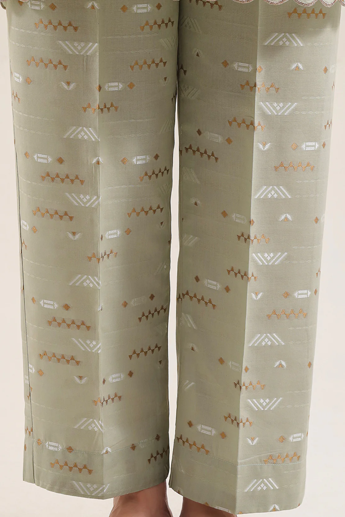 Embroidered Cotton Jacquard Stitched 2 Piece (Shirt/Trouser) - Image 5