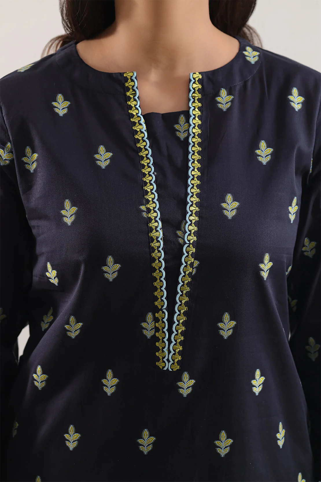 Embroidered Cotton Jacquard Stitched 2 Piece (Shirt/Trouser) - Image 3