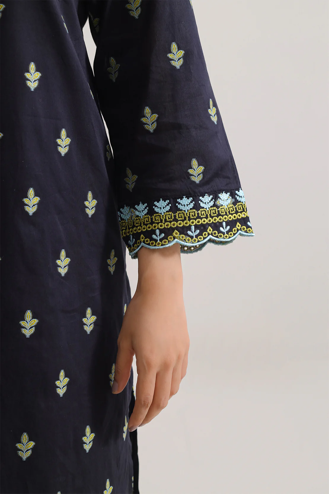 Embroidered Cotton Jacquard Stitched 2 Piece (Shirt/Trouser) - Image 4