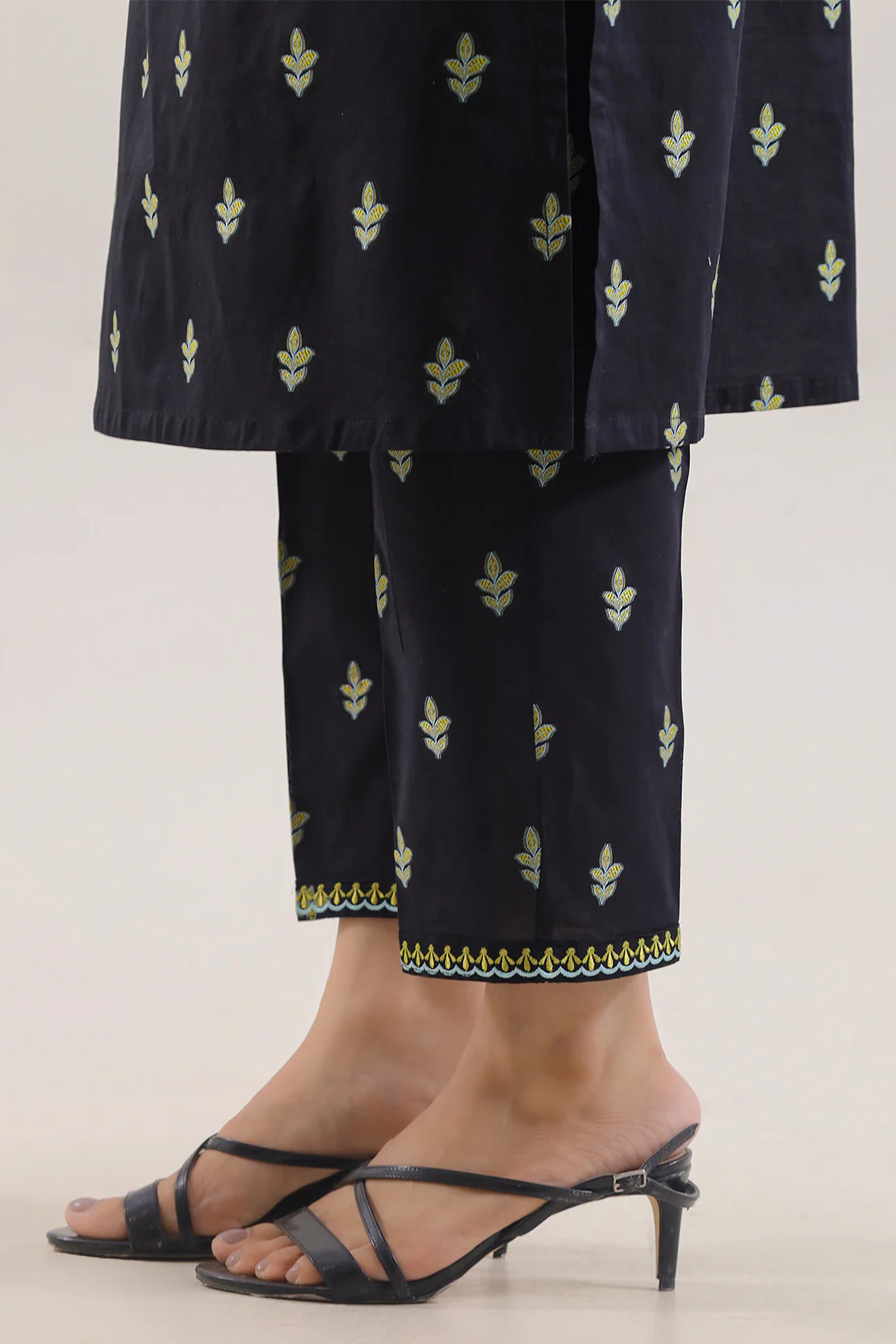 Embroidered Cotton Jacquard Stitched 2 Piece (Shirt/Trouser) - Image 5