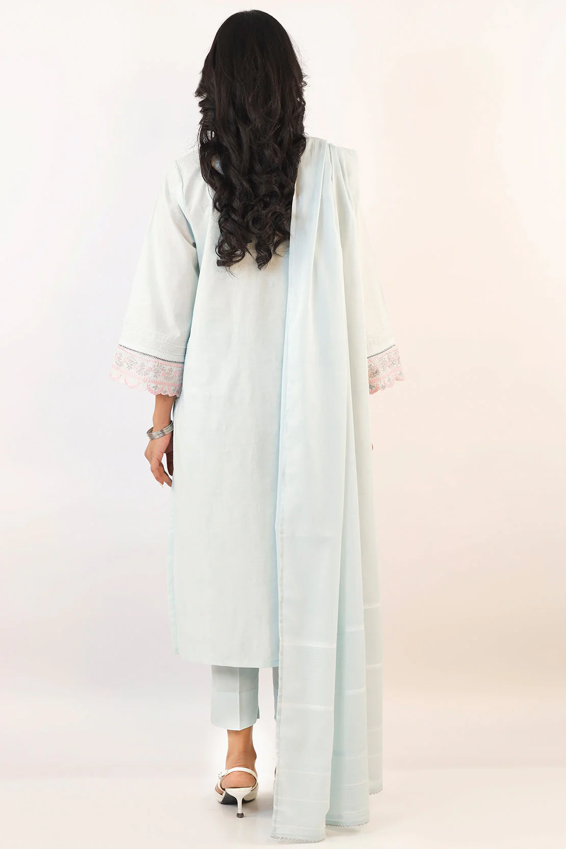 Embroidered Cotton Jacquard Stitched 3 Piece - Image 3