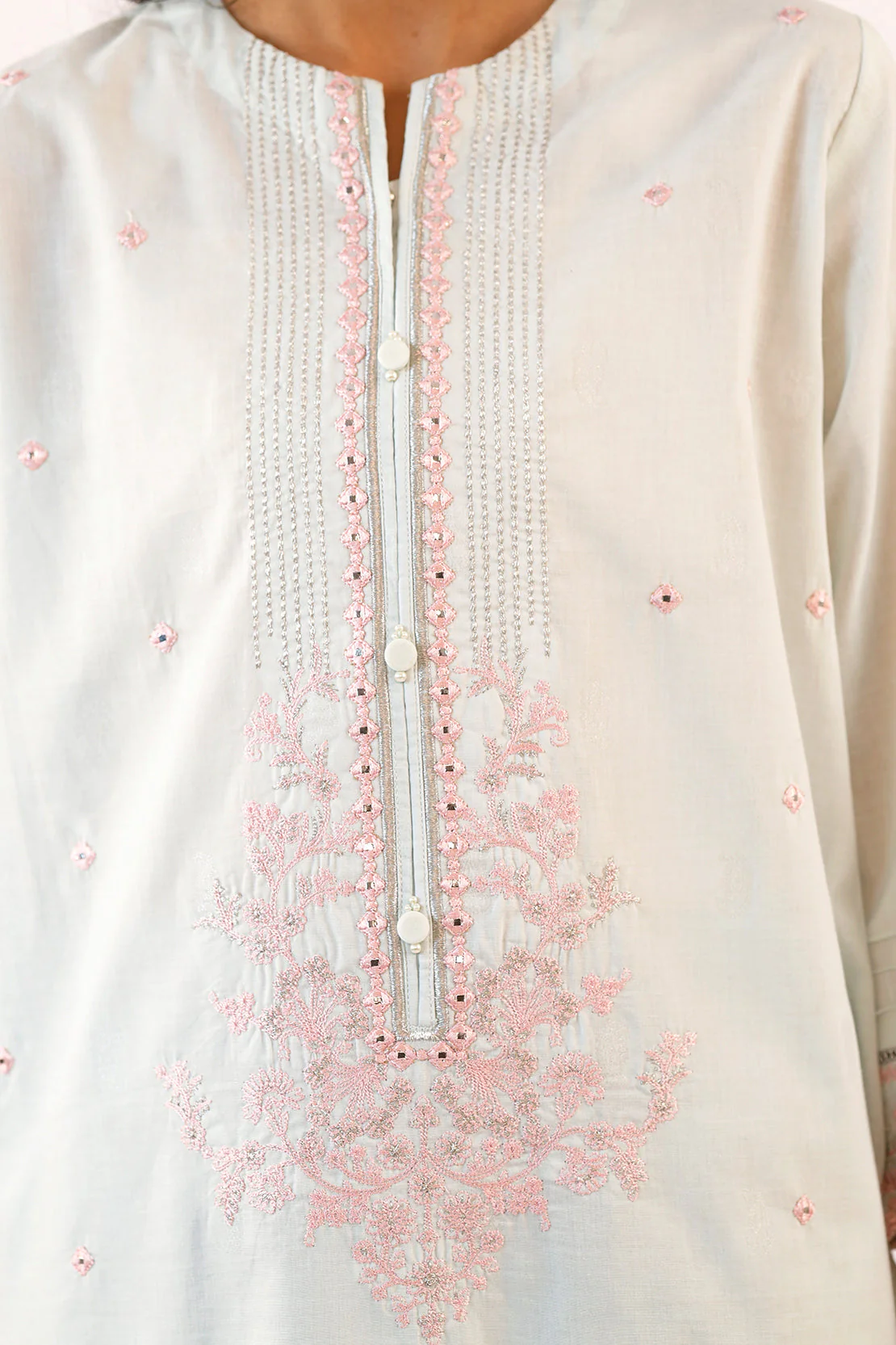 Embroidered Cotton Jacquard Stitched 3 Piece - Image 6
