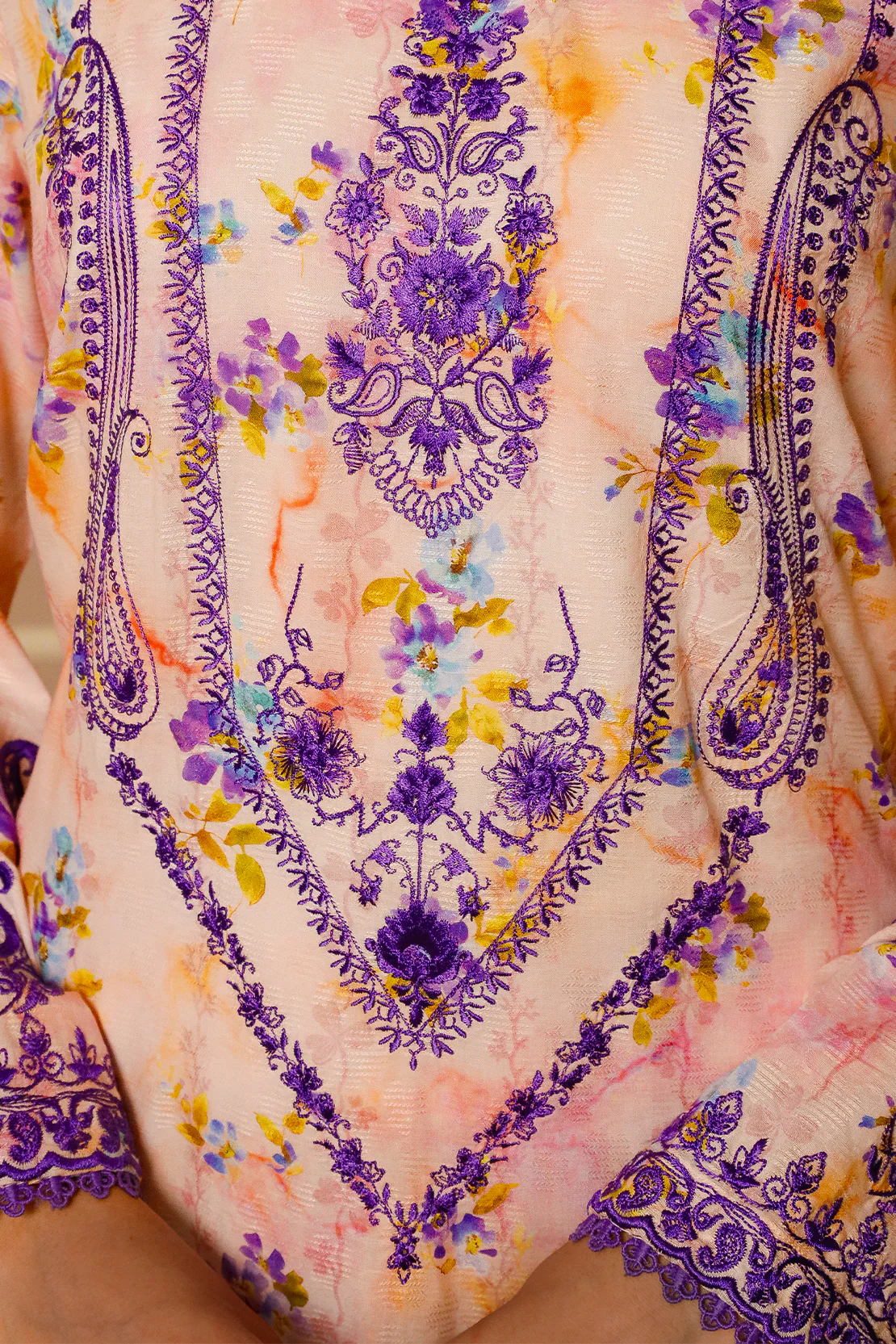 Embroidered Cotton Jacquard Stitched 3 Piece - Image 3