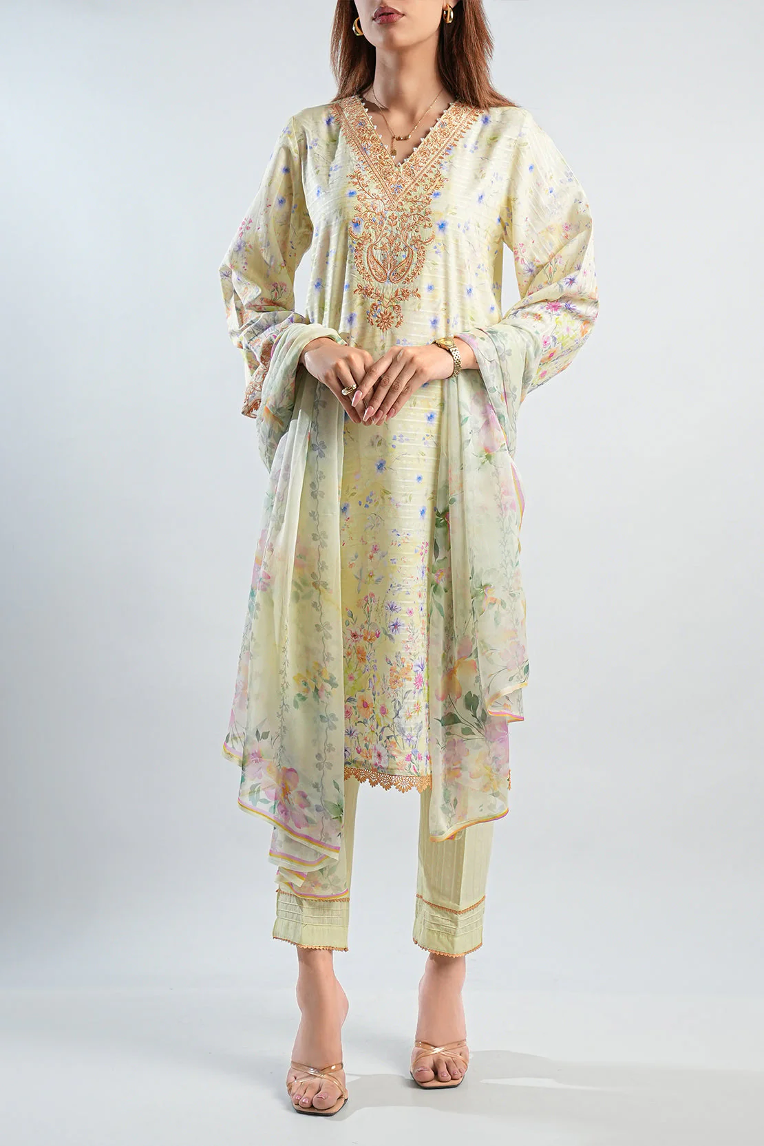 Embroidered Cotton Jacquard Stitched 3 Piece (Chiffon Dupatta) - Image 5