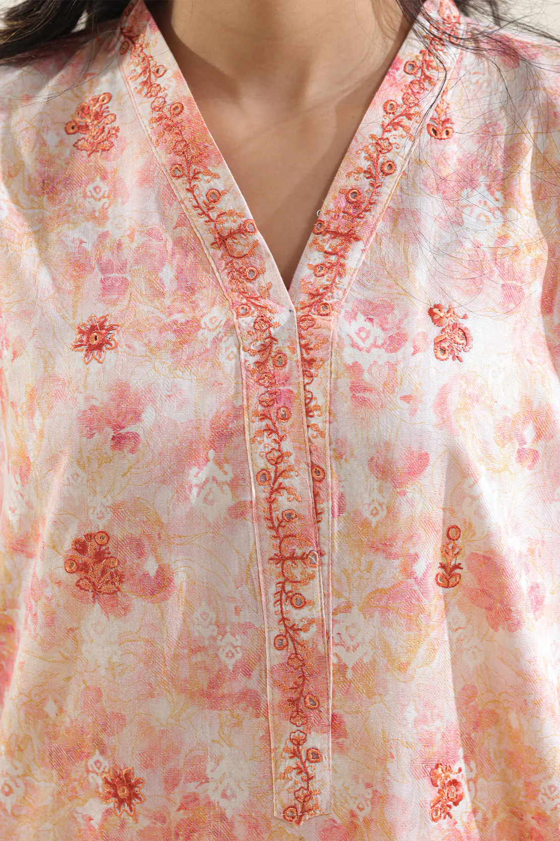 Embroidered Cotton Jacquard Stitched 3 Piece - Image 5