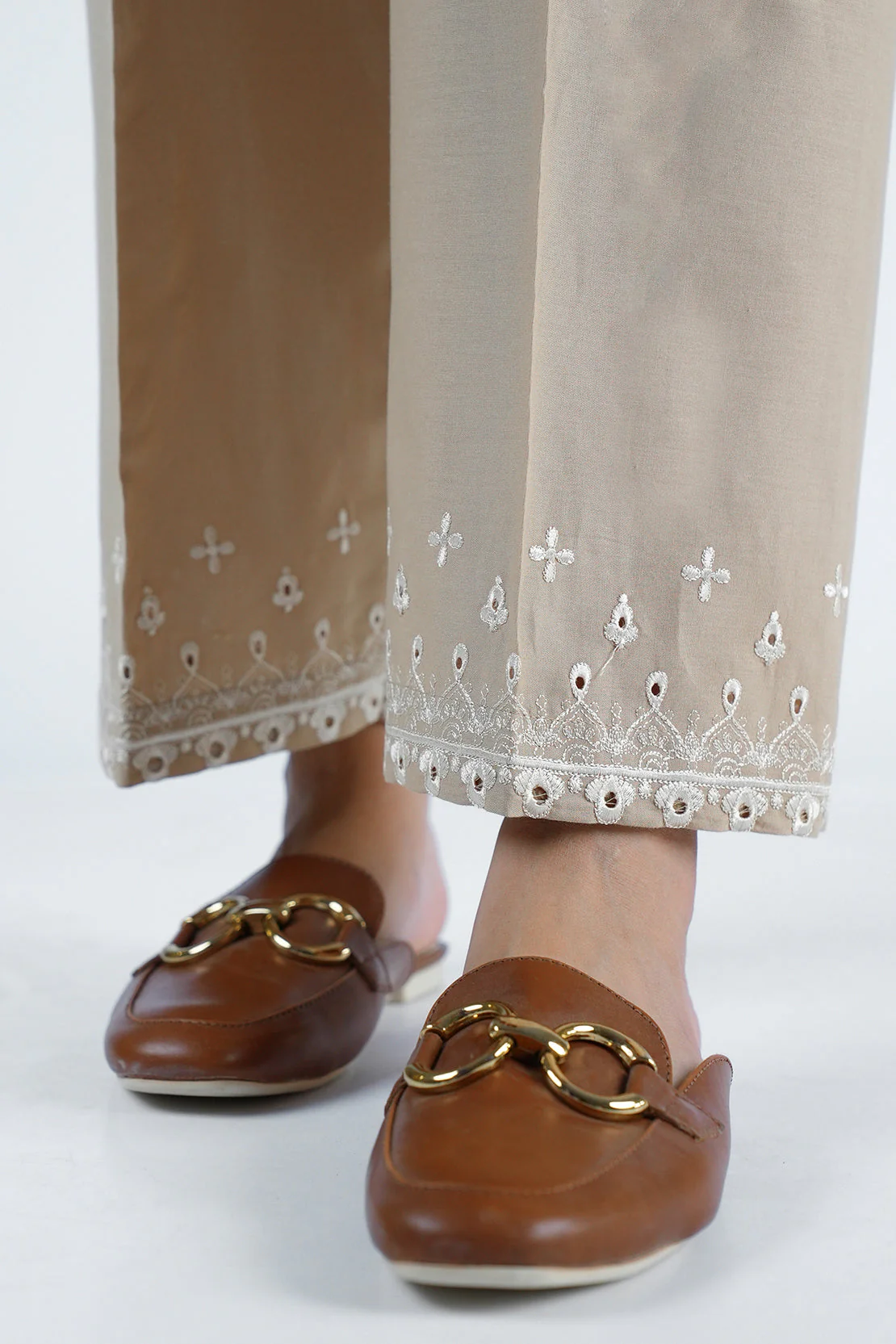 Embroidered Cotton Pant - Image 2