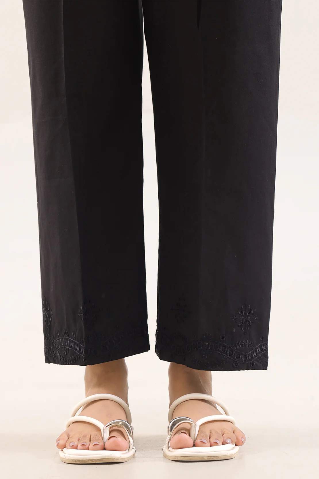 Embroidered Cotton Pant