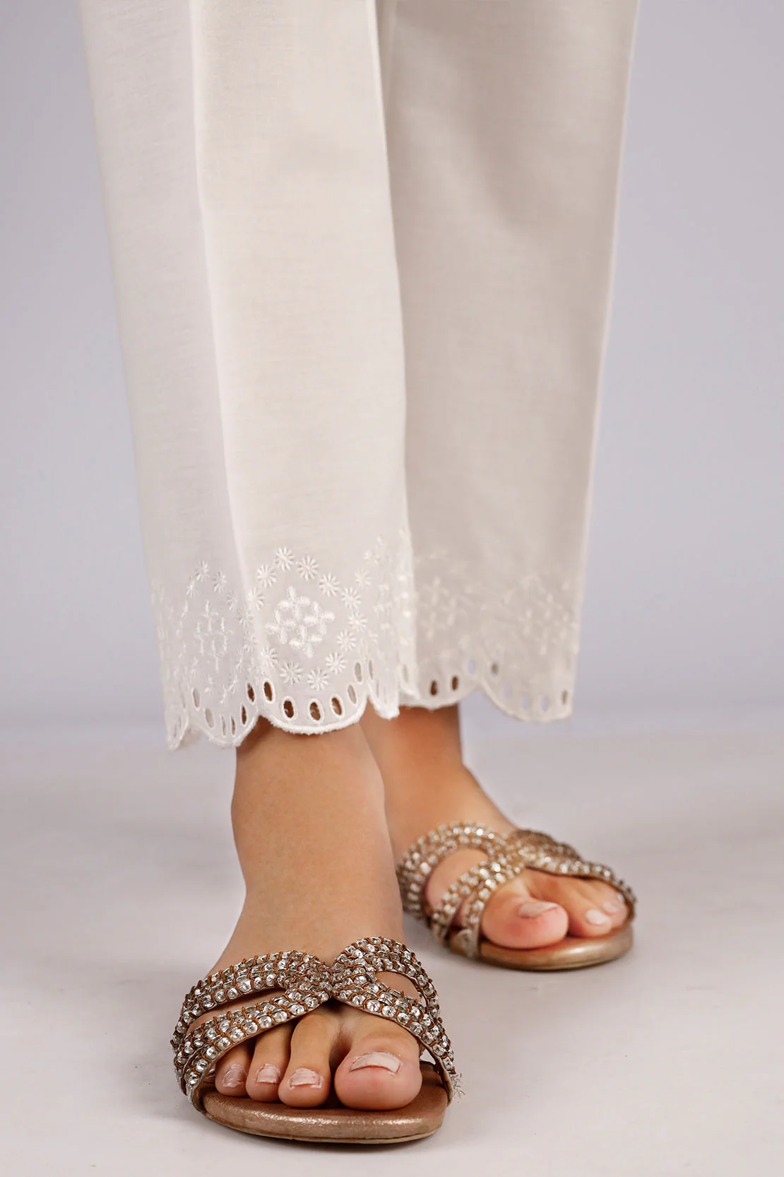 Embroidered Cotton Pant