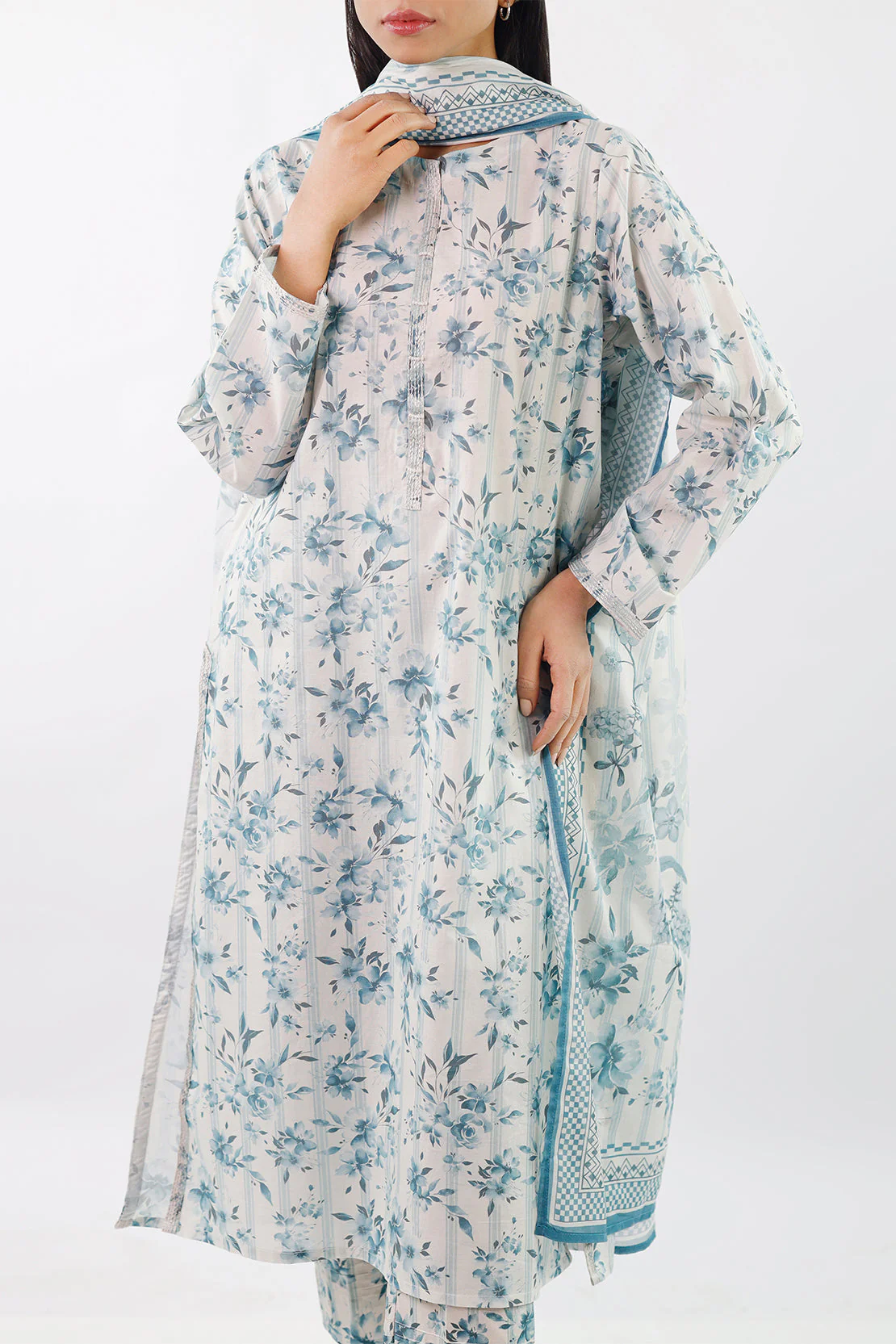 Embroidered Lawn Stitched 2 Piece (Shirt/Dupatta) - Image 2