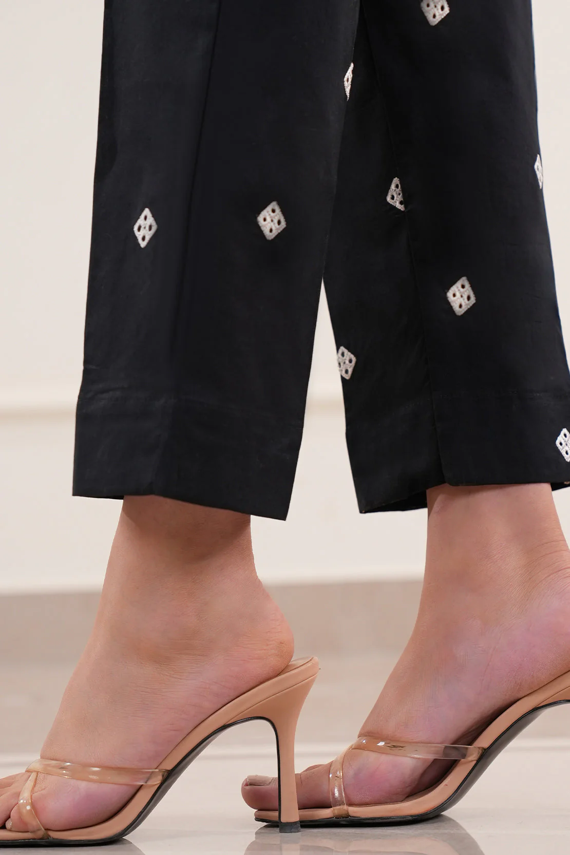 Embroidery Cambric Pant - Image 4