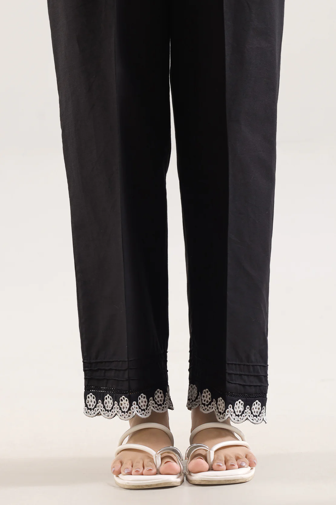 Embroidery Cambric Pant