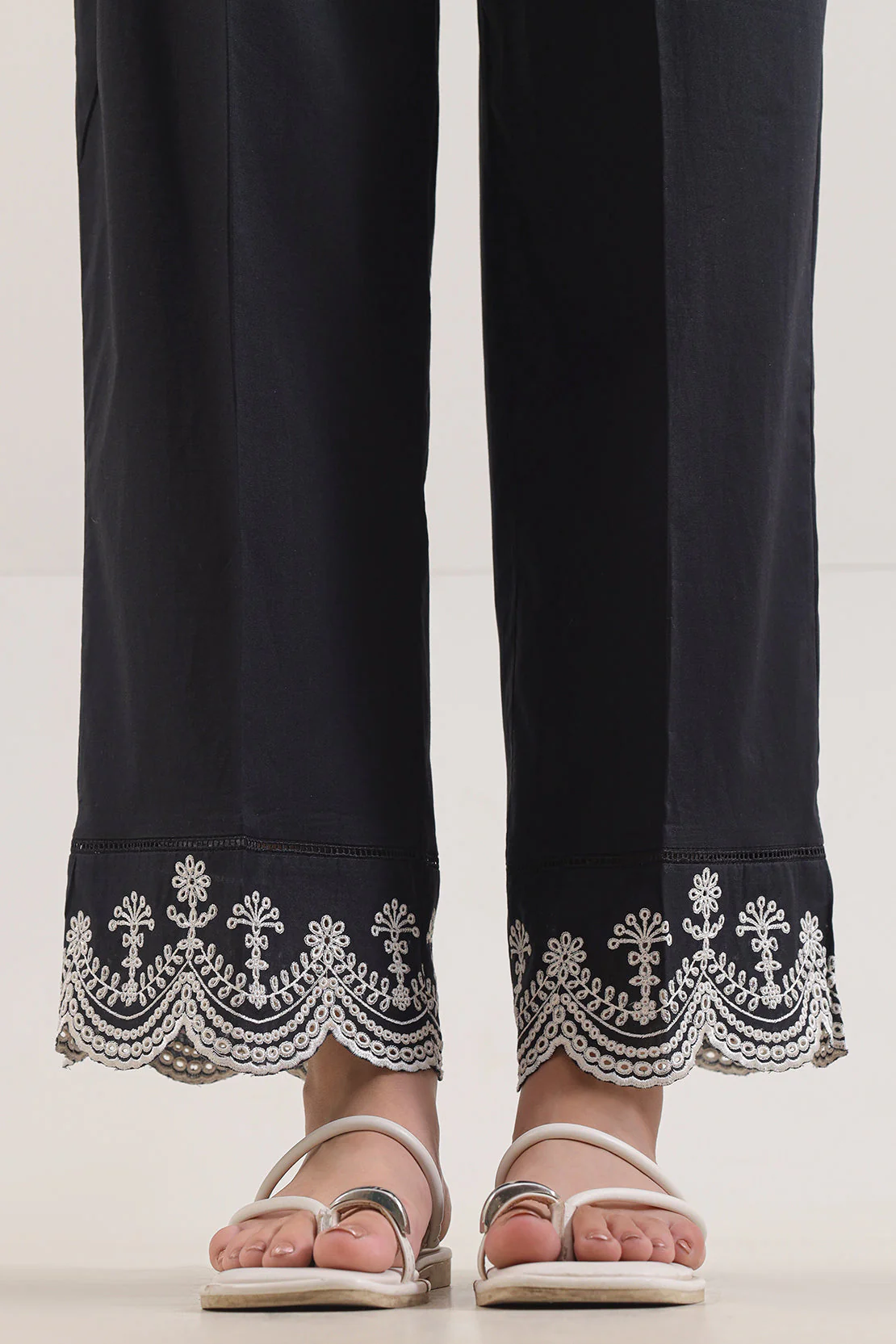 Embroidery Cambric Pant