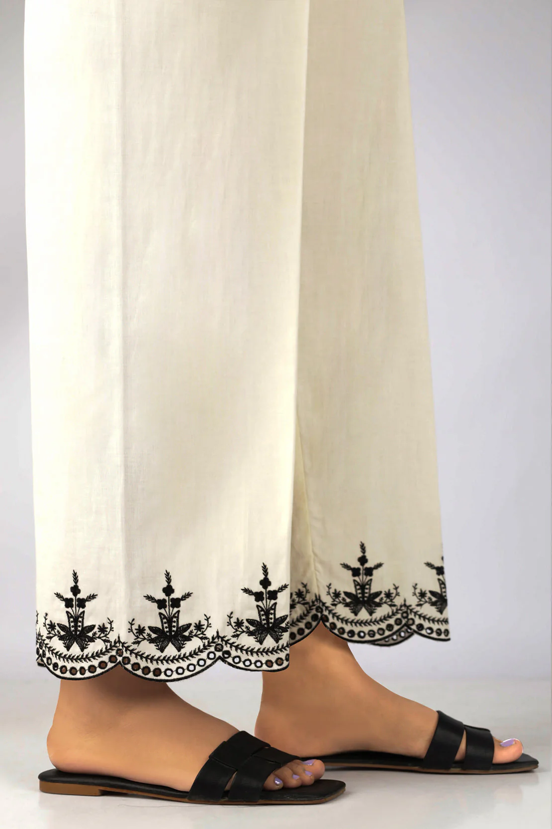 Embroidered Cotton Pant - Image 2