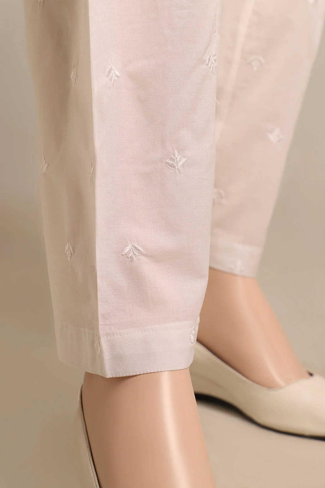 Embroidery Cotton Pant - Image 3