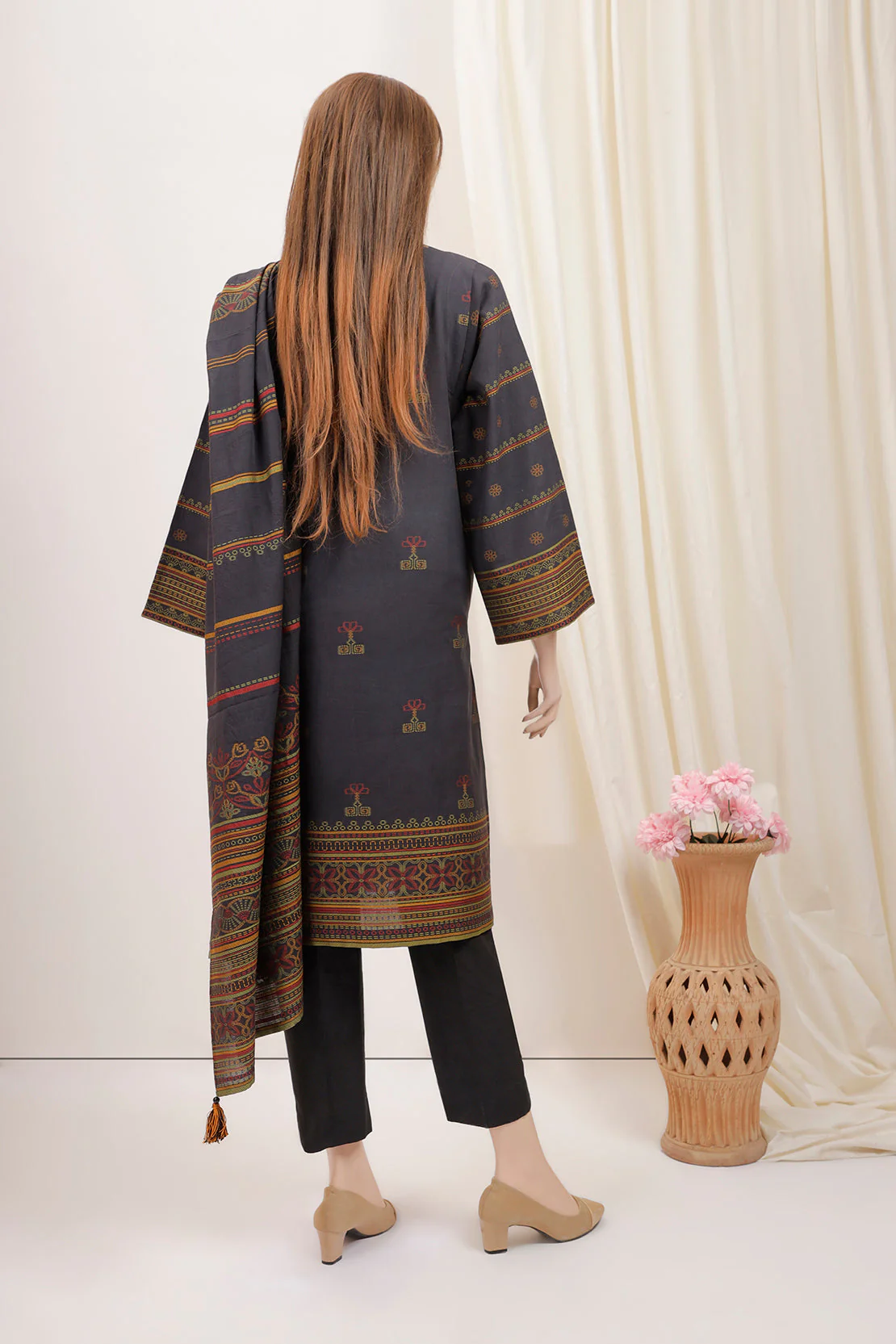 Unstitched Jacquard Cotton 3 Piece - Image 2