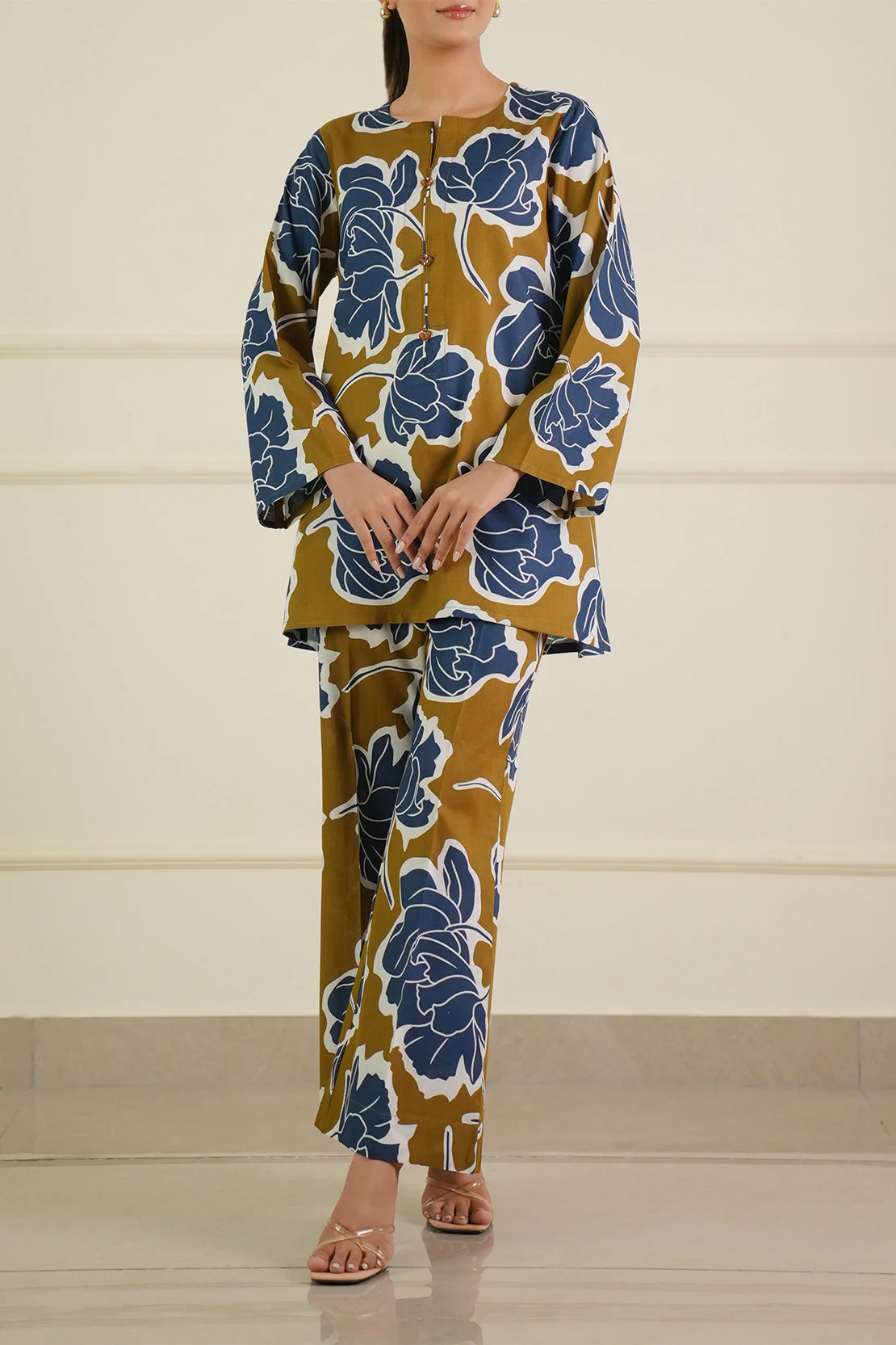 Jacquard Viscose Stitched 2 Piece (Shirt/Trouser)