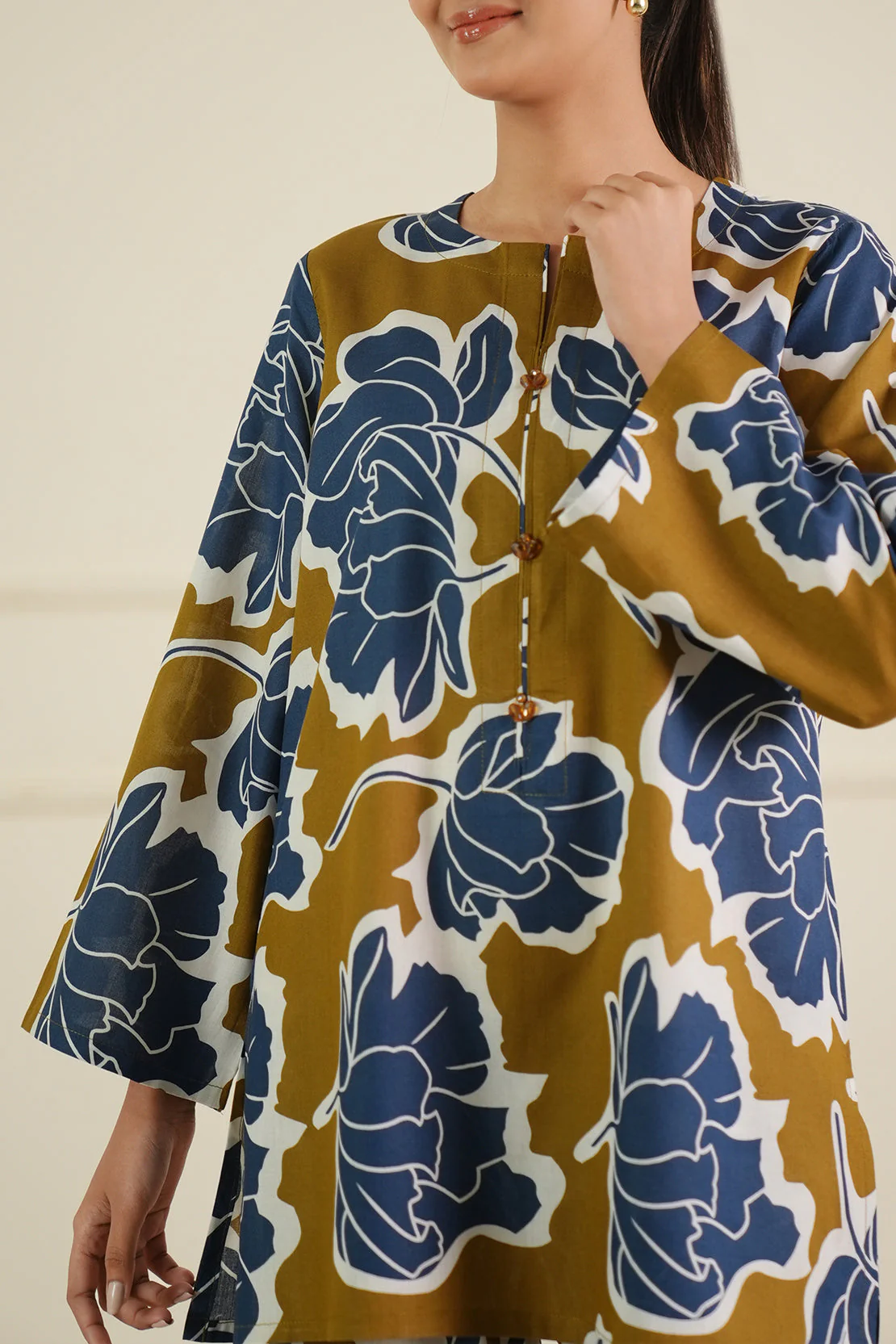 Jacquard Viscose Stitched 2 Piece (Shirt/Trouser) - Image 4