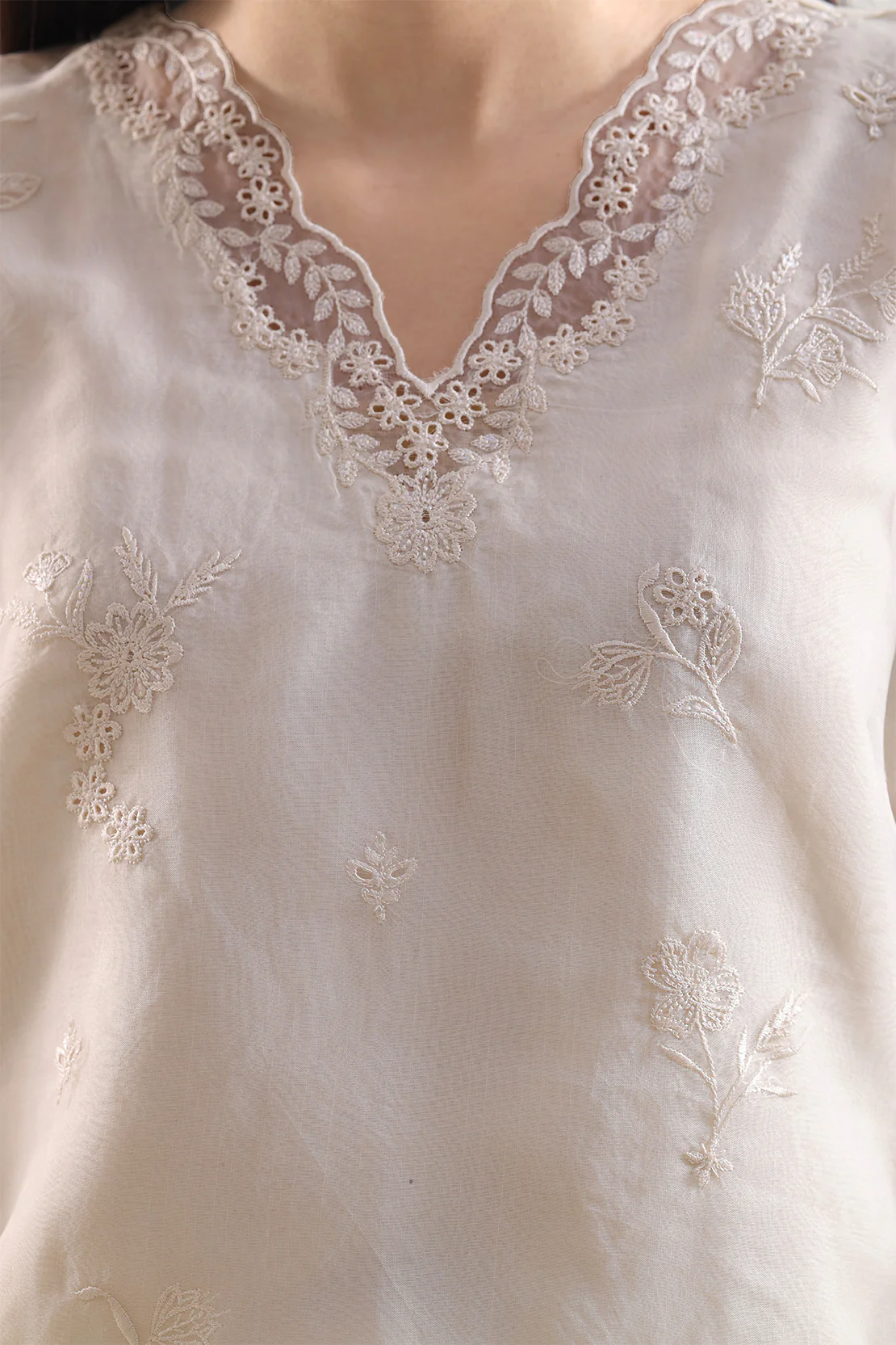 Luxury Pret Embroidered Stitched Organza 2 Piece (Shirt/Trouser) - Image 5