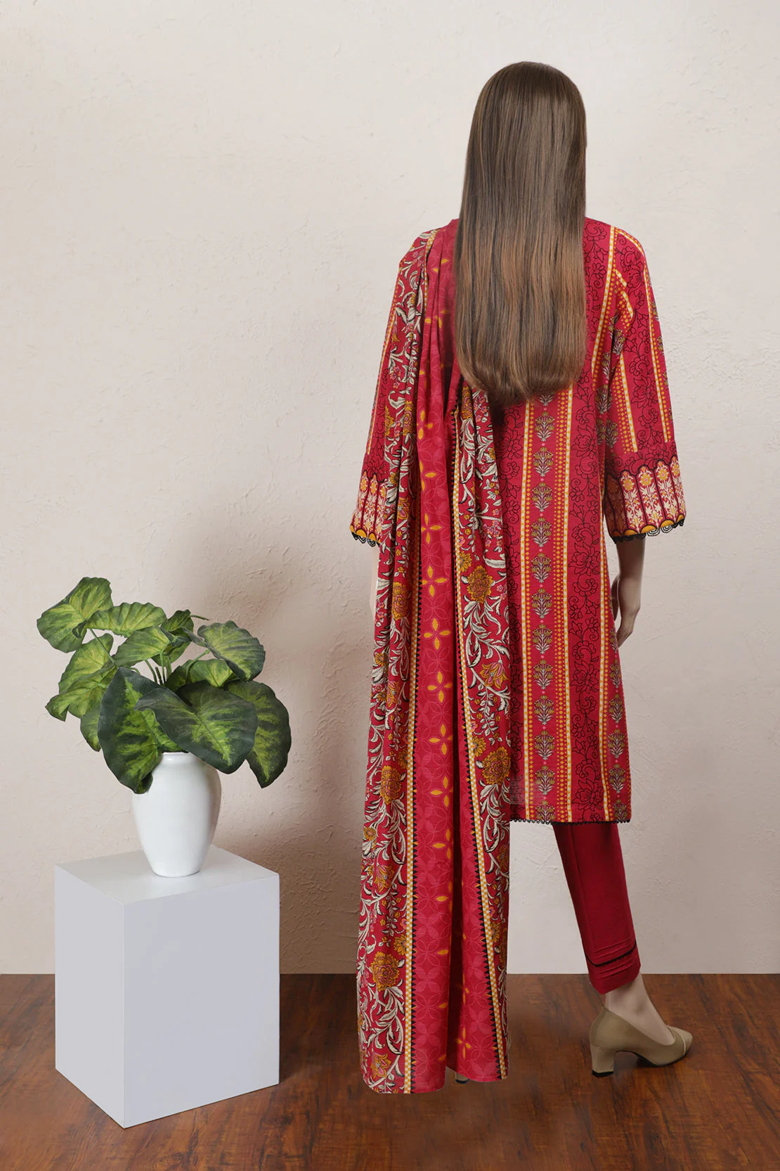 Luxury Khaddar Dupatta - Image 2