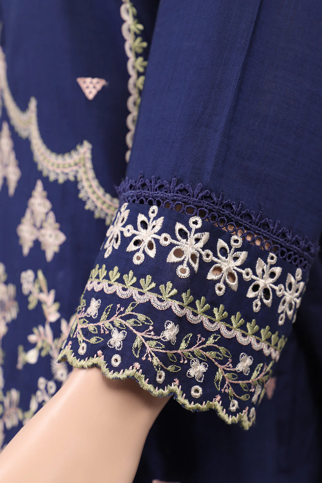 Luxury Pret Emb Cross Hatch Stitched 2 Piece (Shirt/Trouser) - Image 4
