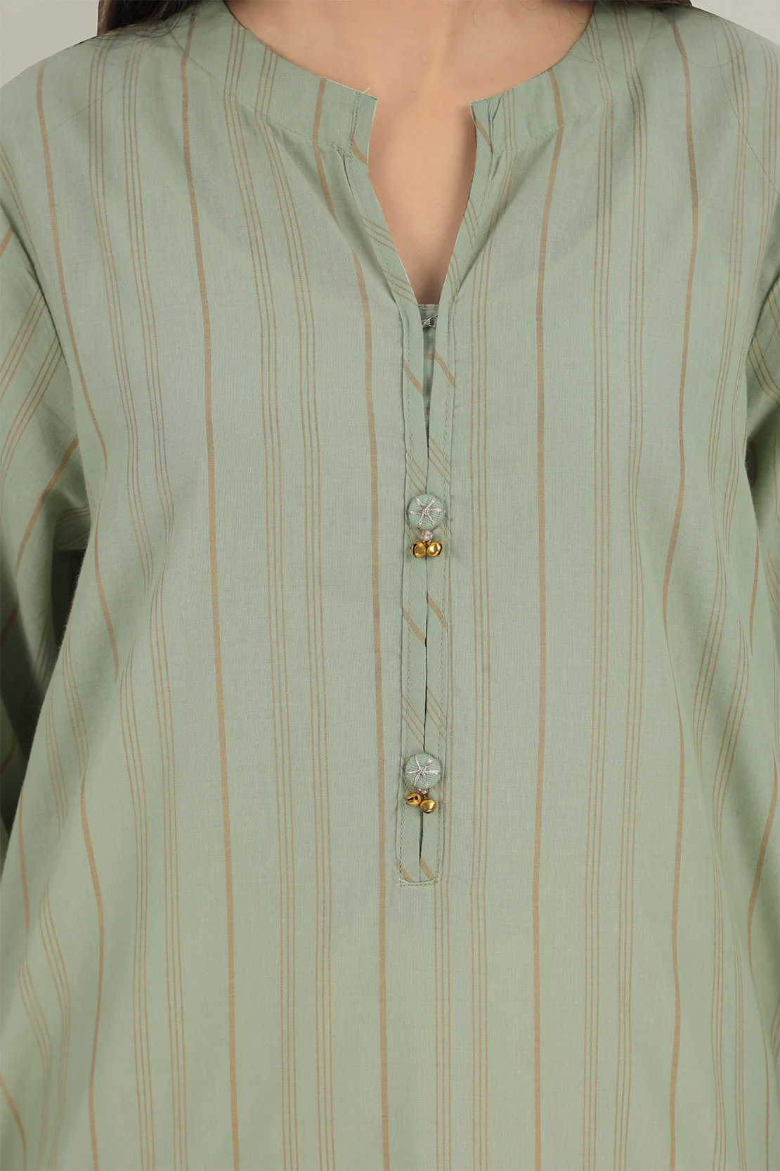 Luxury Pret Embroidered Cambric Stitched Shirt - Image 3