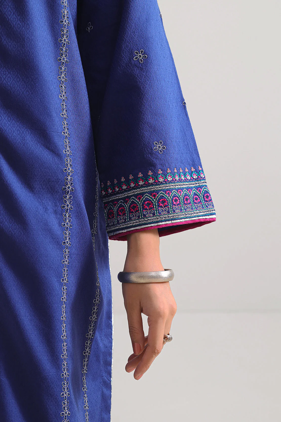 Luxury Pret Embroidered Cotton Jacquard Stitched 3 Piece - Image 4
