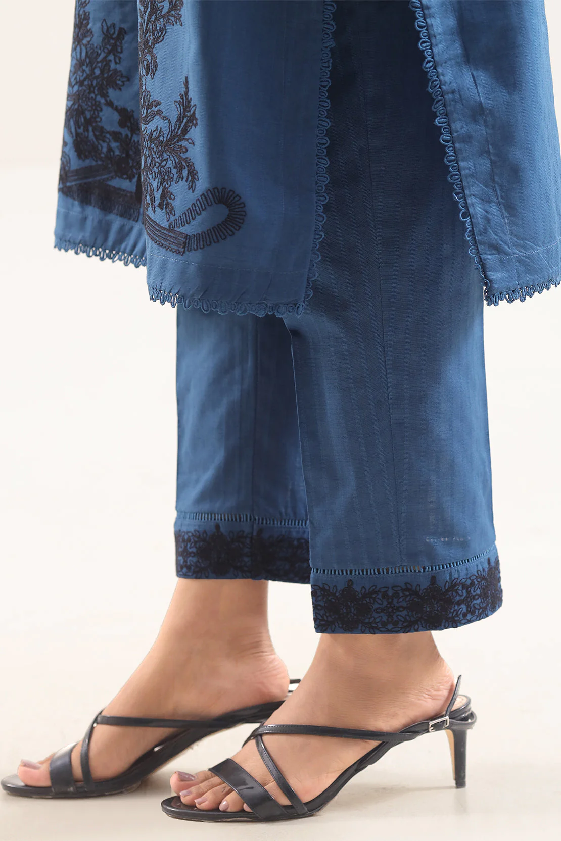 Luxury Pret Embroidered Cotton Jacquard Stitched 3 Piece - Image 5