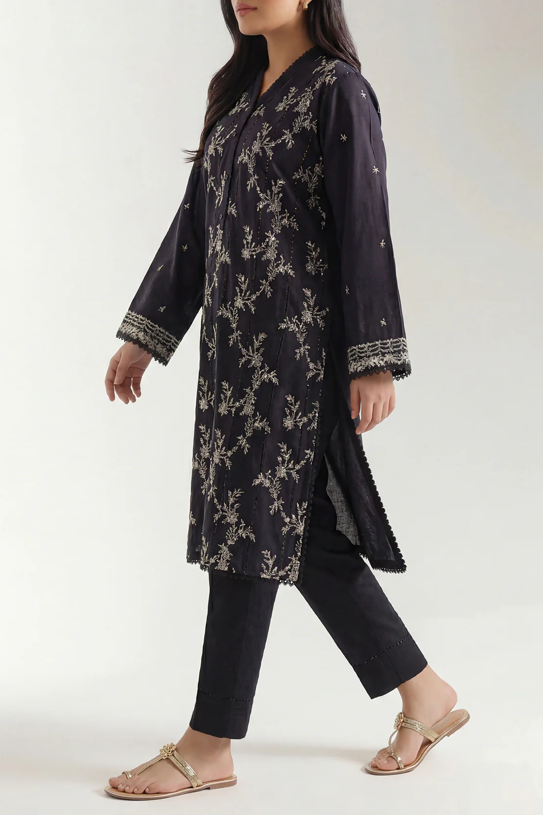 Luxury Pret Embroidered Pashmina Stitched 3 Piece - Image 2