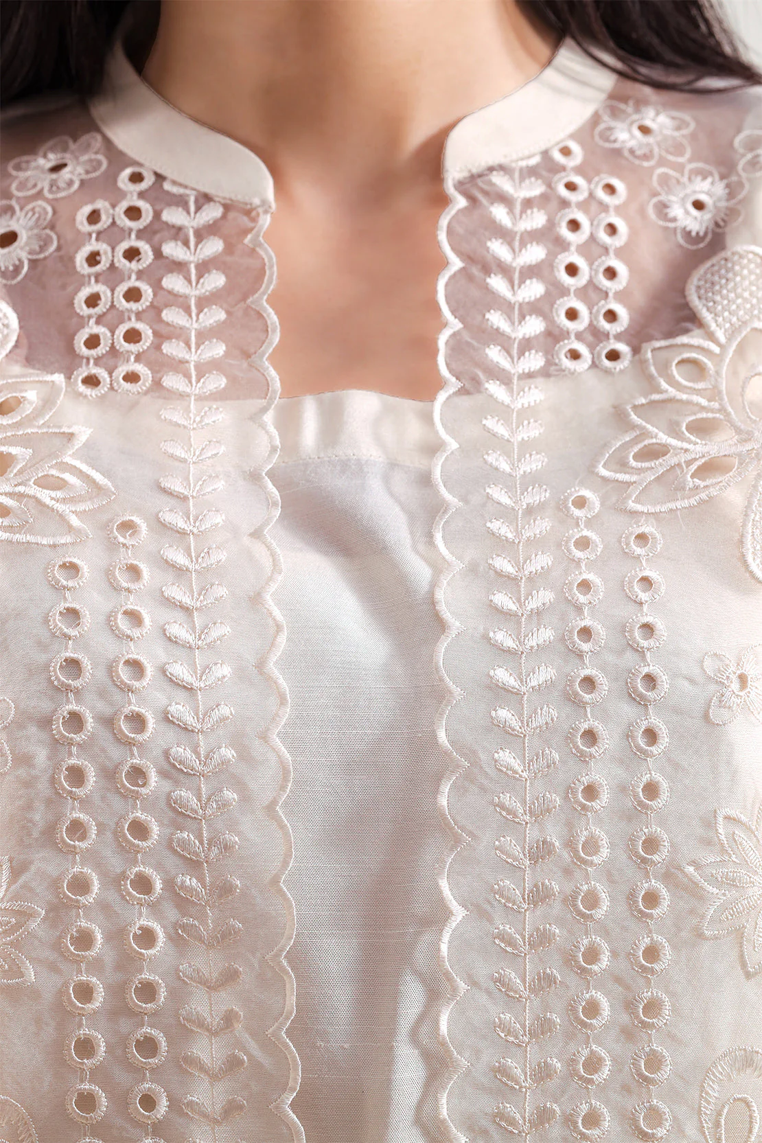 Luxury Pret Embroidered Stitched Organza 2 Piece (Shirt/Trouser) - Image 3