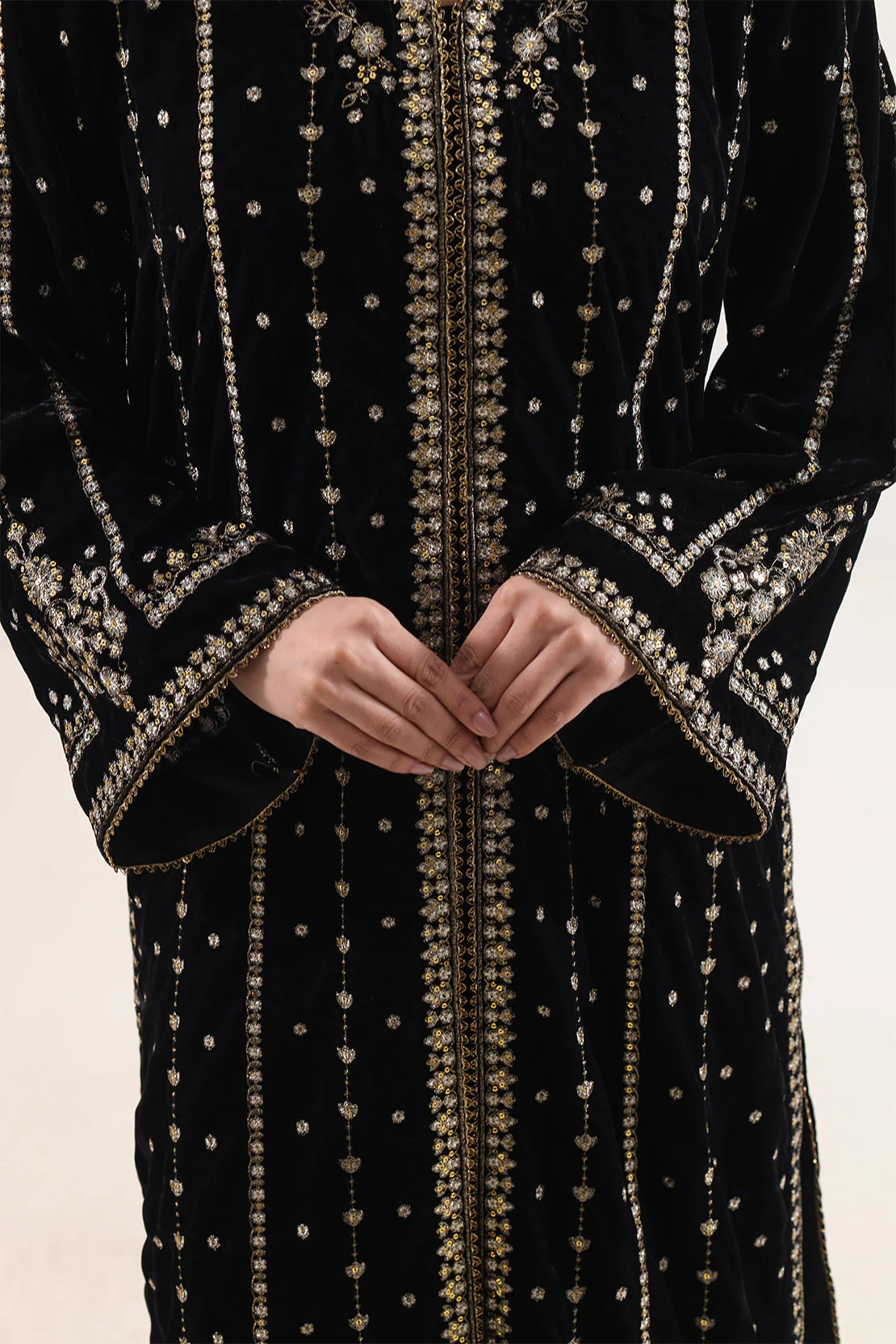 Luxury Pret Embroidered Velvet Shirt - Image 6