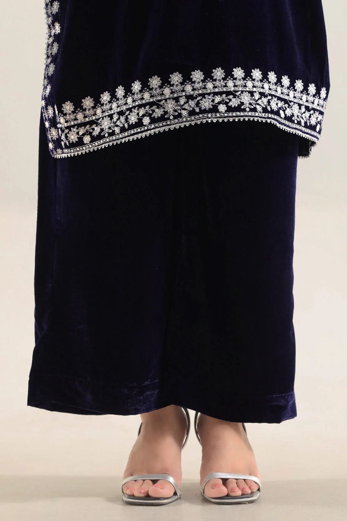 Luxury Pret Embroidered Velvet Stitched 3 Piece - Image 6