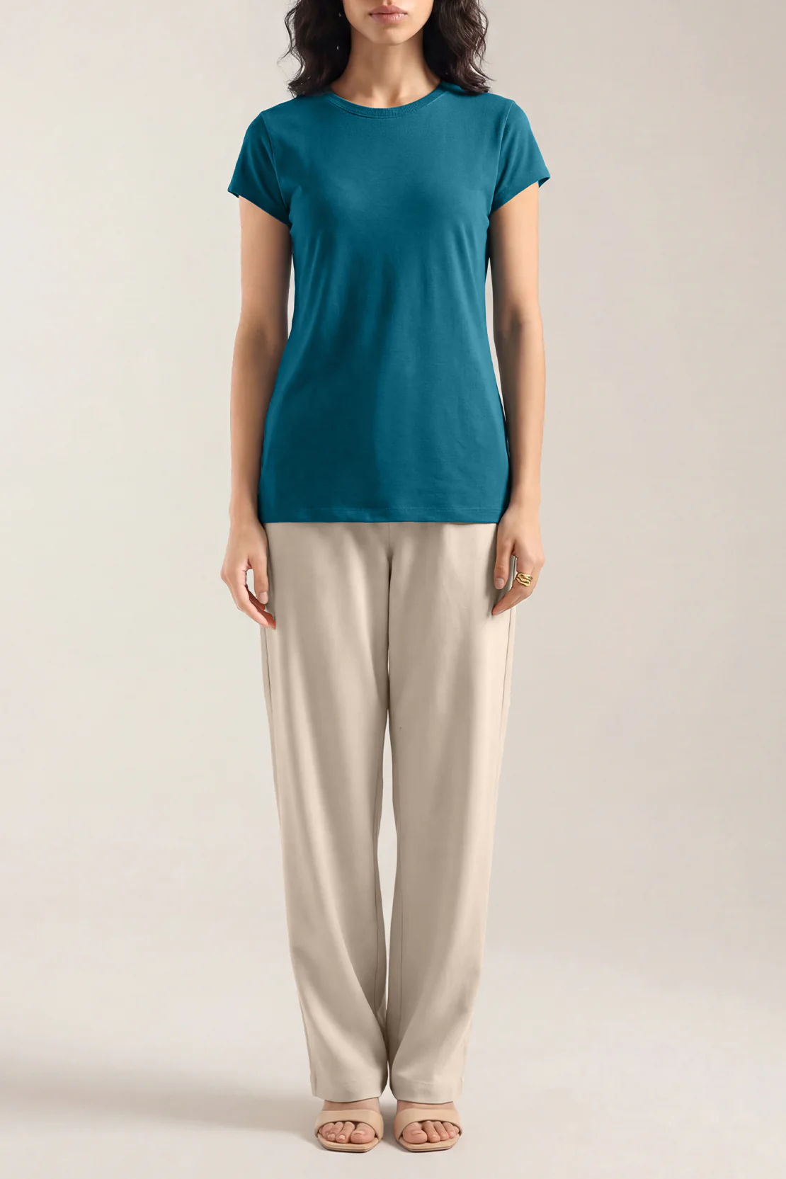 Minimal Fitted Knit Top