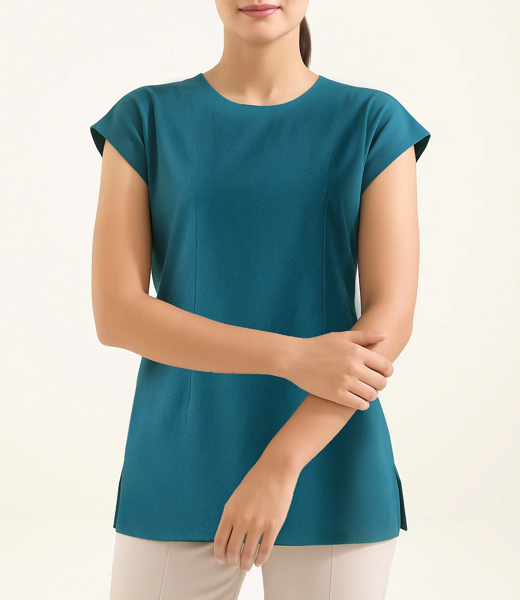 Minimal Fitted Knit Top - Image 4