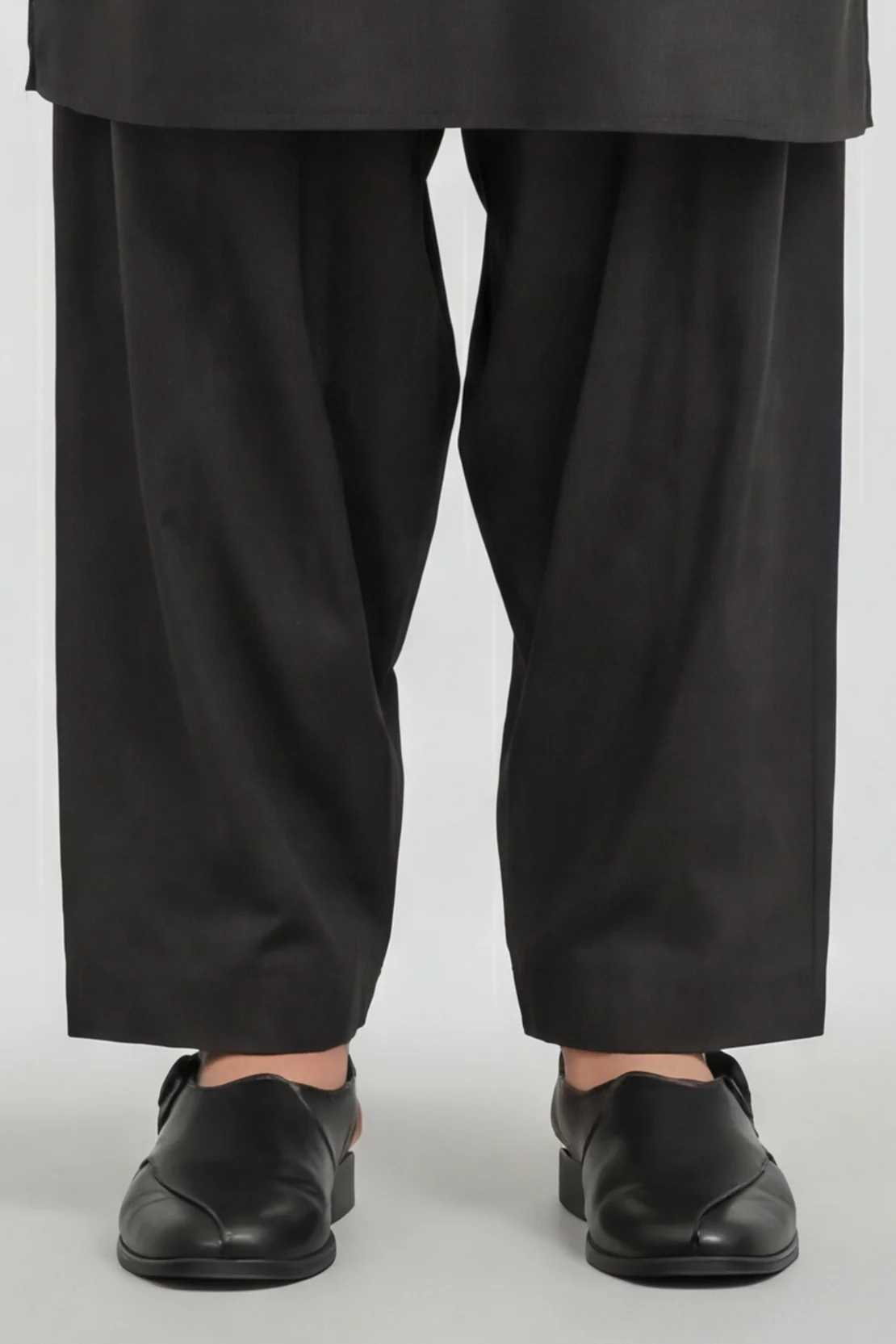 Premium Blended Wear Stitched Suit - Image 4