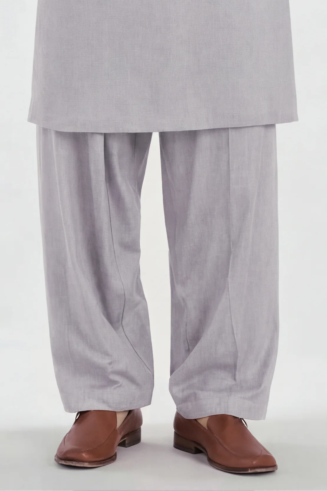Premium Blended Wear Stitched Suit - Image 4
