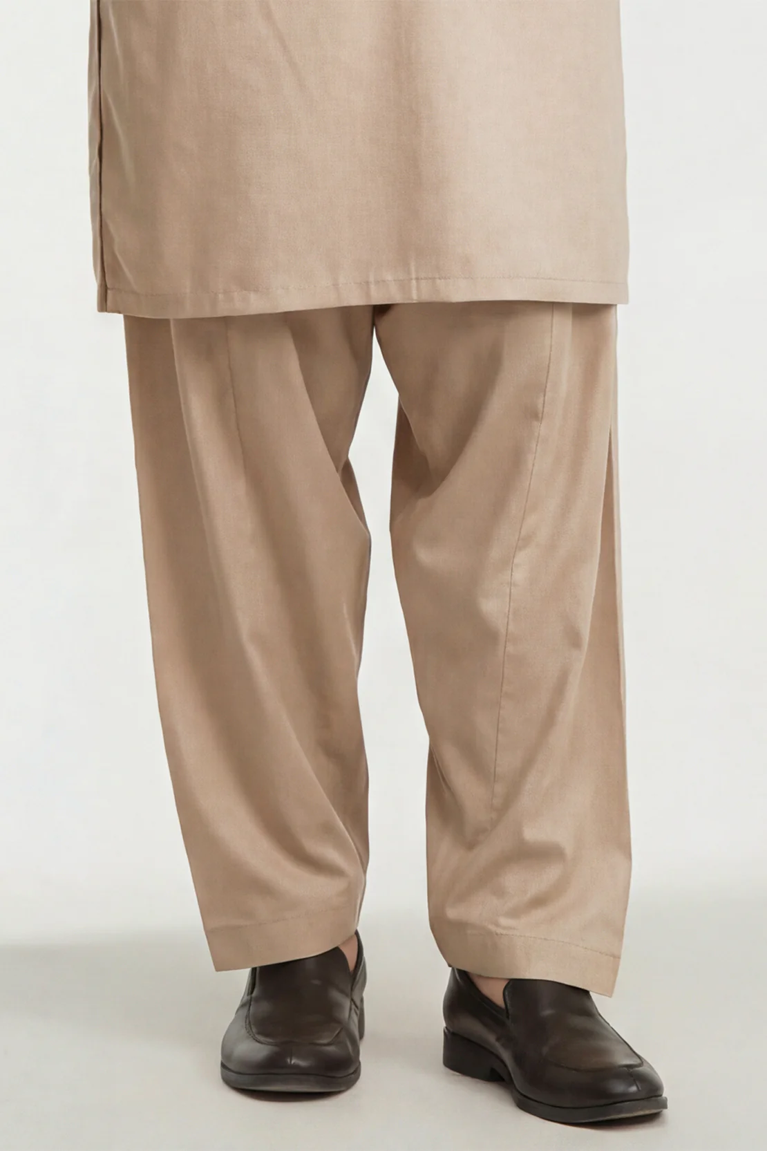 Premium Blended Wear Stitched Suit - Image 4