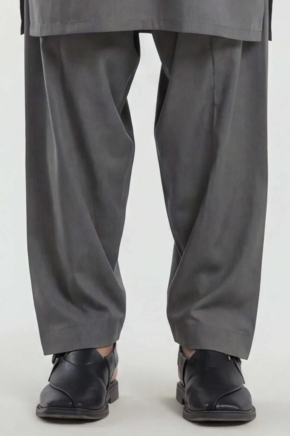 Premium Blended Wear Stitched Suit - Image 4