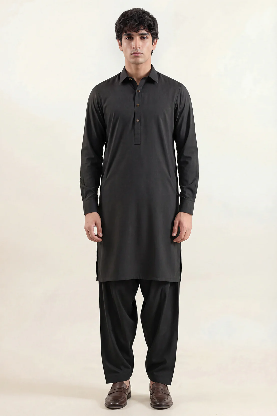 Premium Blended Wear Stitched Suit - Image 2