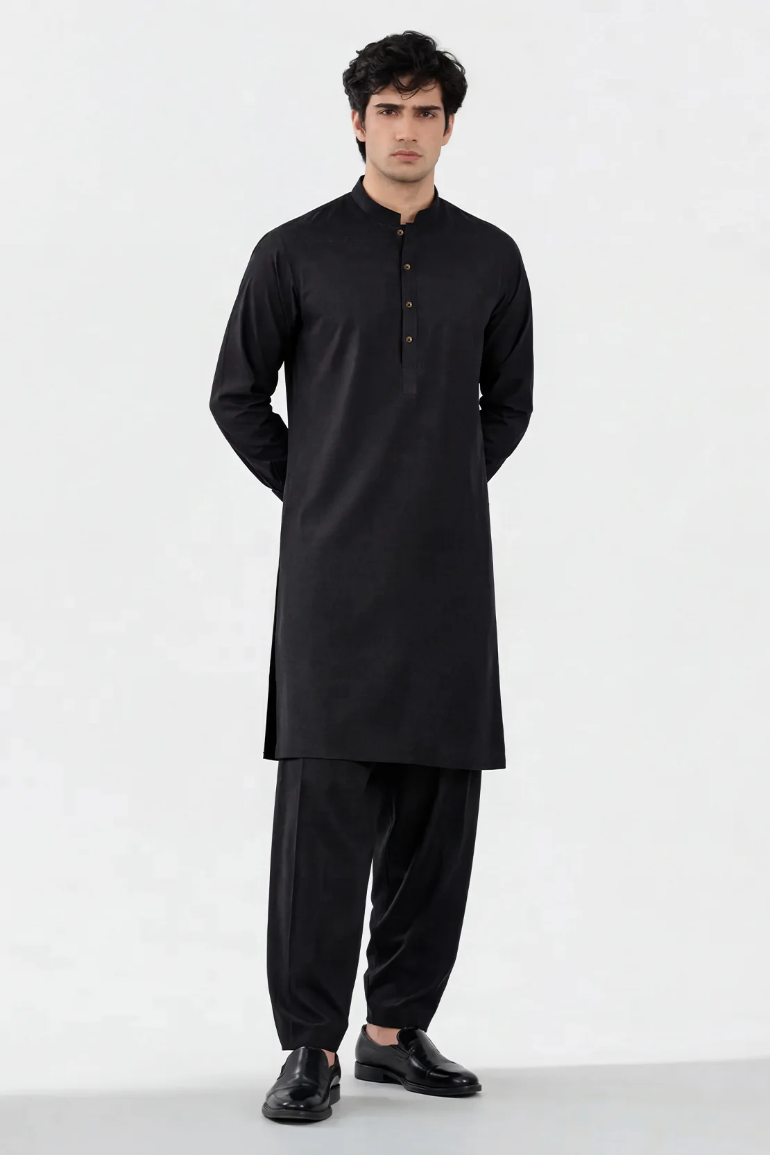 Premium Blended Wear Stitched Suit - Image 2