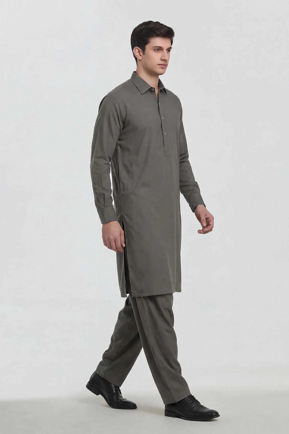 Premium Blended Wear Stitched Suit - Image 2
