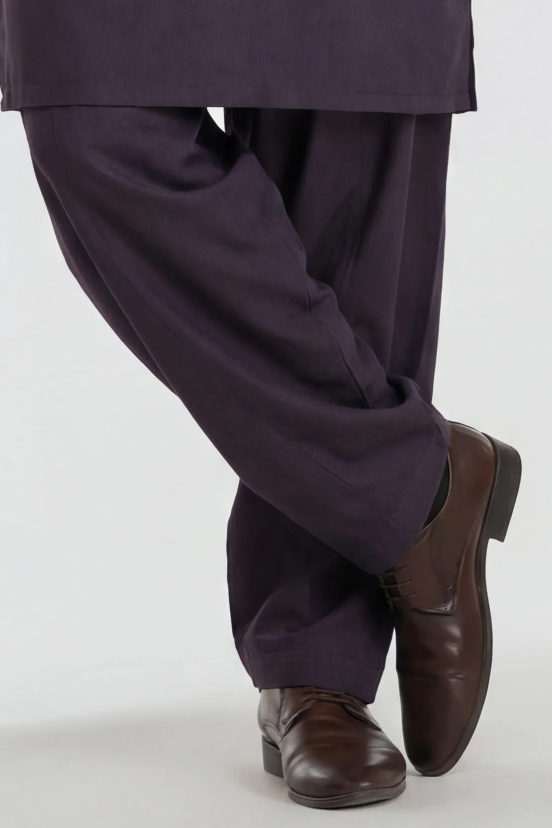 Premium Blended Wear Stitched Suit - Image 4